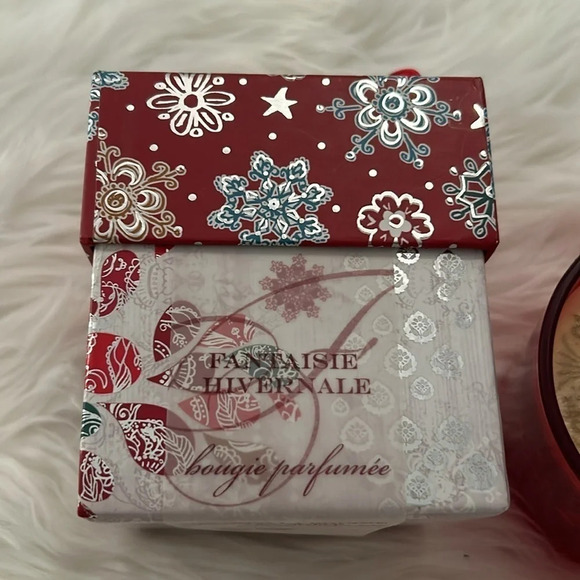 Winter whimsy scented candle - Picture 3 of 6